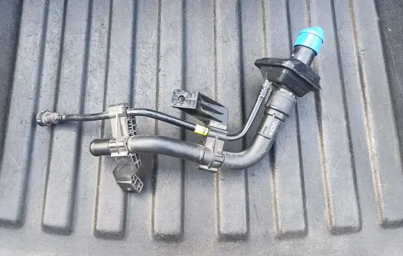 KIA Sportage AdBlue Liquid refill tube 31500D7900 1B24151