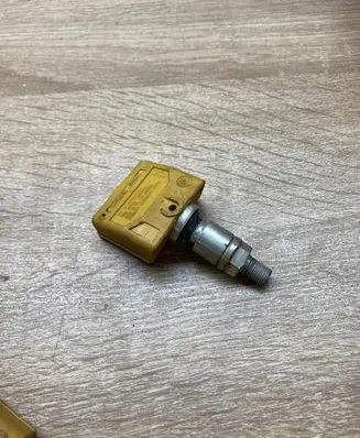 Nissan Altima Tire pressure sensor 40700JA01B MRXNIS315G3