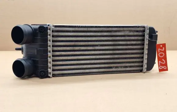Peugeot 207 Intercooler radiator