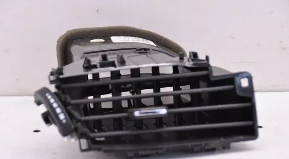 Opel Astra K Dashboard air vent grill cover trim 39079603