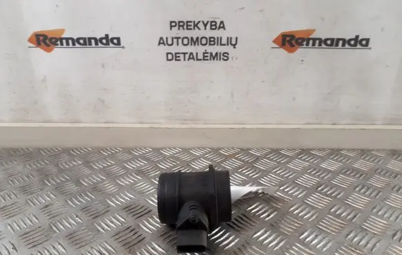 Skoda Octavia Mk2 (1Z) Mass air flow meter 0281002531