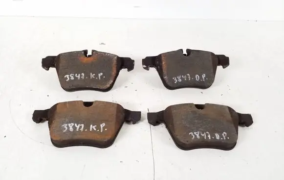 Jaguar XF X250 Brake pads (front) 8X232K021AA