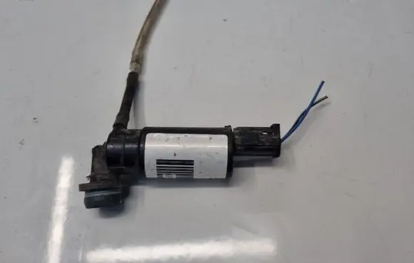 Toyota Corolla E120 E130 Windscreen/windshield washer pump