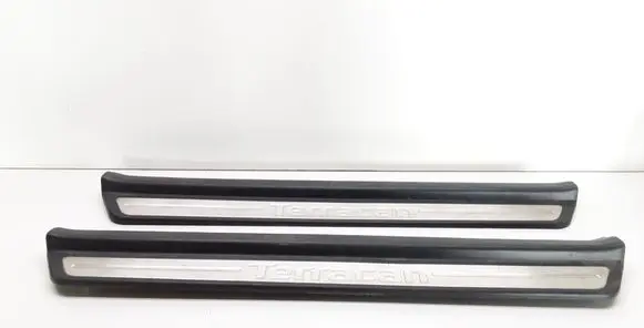 Hyundai Terracan Front sill trim cover 84250H1002 84260H1002