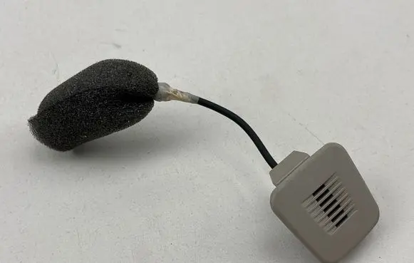 Chrysler Pacifica Microphone (bluetooth/phone) 6EP09PD2AA 47995A