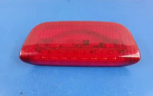 Nissan Juke I F15 Boot/trunk interior light 