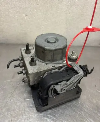Lancia Delta I Master brake cylinder 519568690265243606