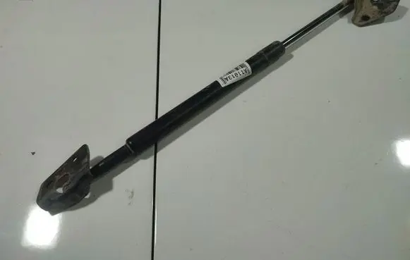 Nissan Pathfinder R51 Front bonnet/hood damper/strut 