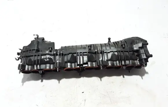 BMW 5 F10 F11 Intake manifold 7811909