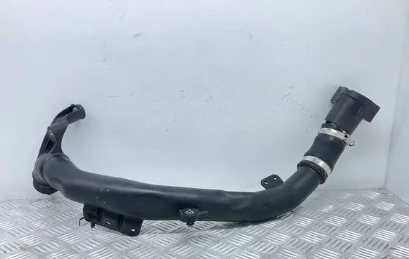 Skoda Superb B6 (3T) Intercooler hose/pipe 5N0145840C 03L131111G