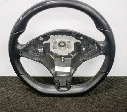Tesla Model S Steering wheel 100527900D 1010B0124