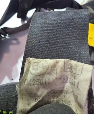 Nissan Almera Front seatbelt NSB057NRT82