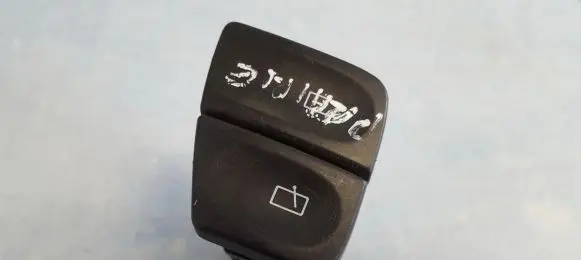 Nissan Prairie Wiper switch 
