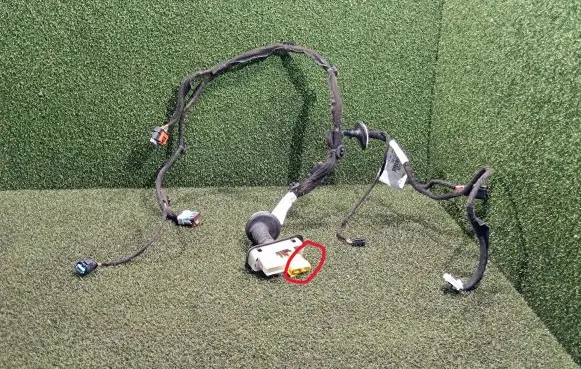 Front door wiring loom