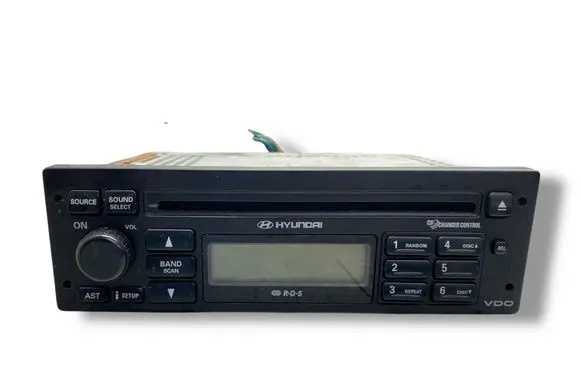 Hyundai Santa Fe Radio/CD/DVD/GPS head unit 79DC63197 907921631979