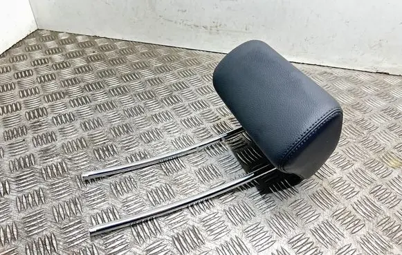 Mercedes-Benz E W212 Rear seat headrest 32009
