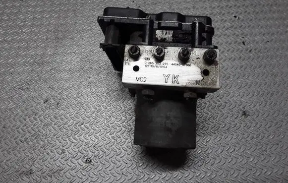 Toyota Verso ABS Pump 0265252275 445400F060