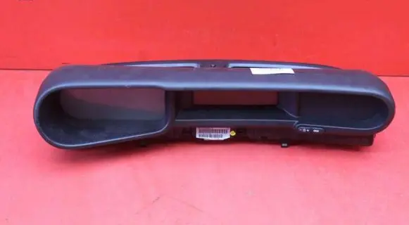 Citroen C3 Picasso Speedometer (instrument cluster) 9666986077
