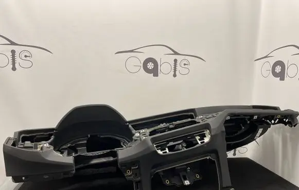 Audi Q3 F3 Dashboard 83B857067