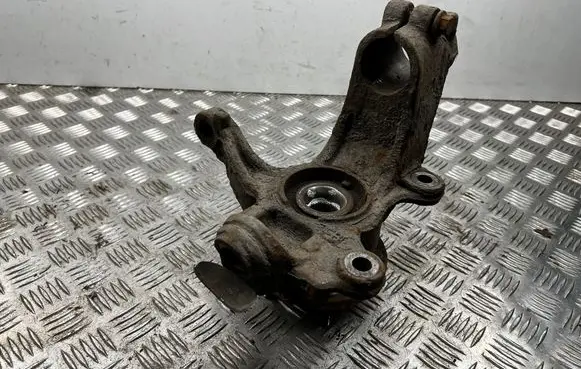 Ford Mondeo MK IV Front wheel hub
