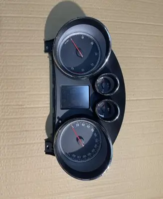 Opel Insignia A Speedometer (instrument cluster) 12844138 EI0