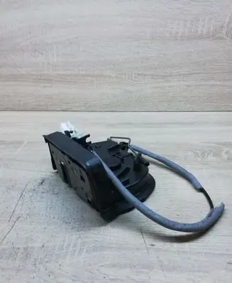 BMW X5 E53 Rear door lock 8402601