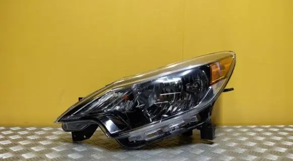 Nissan Note (E12) Headlight/headlamp 260609ME0A 1793
