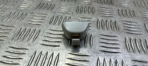 Skoda Octavia Mk3 (5E) Sun visor clip/hook/bracket 