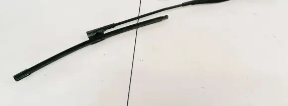 Opel Astra H Front wiper blade arm 13111220LH