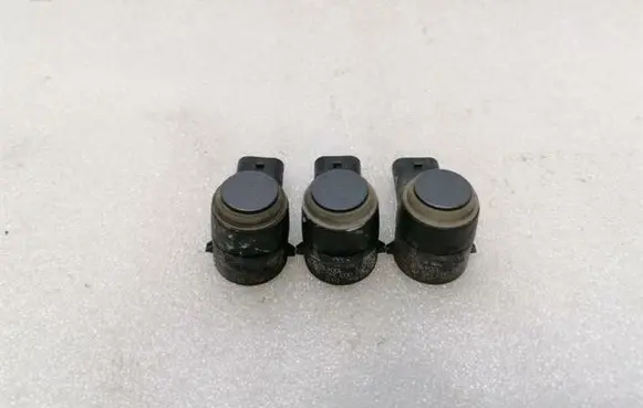 Mercedes-Benz CLS C219 Parking PDC sensor A2215420417