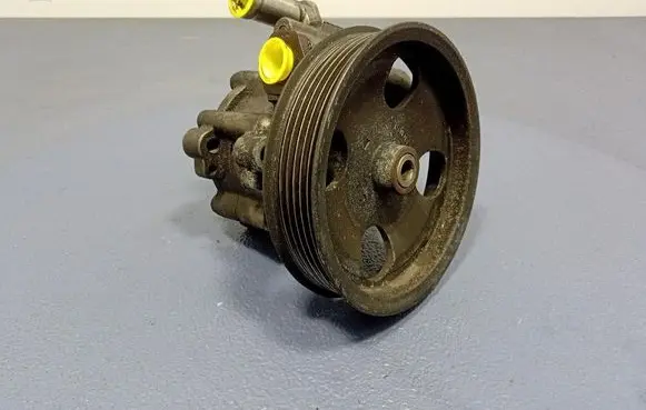 Alfa Romeo 159 Power steering pump