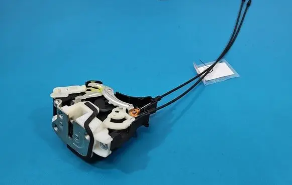 Citroen C-Crosser Rear door lock IMPRK1589237