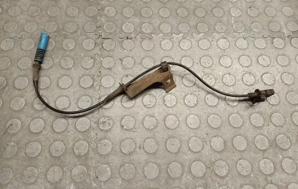 BMW 5 E39 ABS brake wheel speed sensor 34526756375 6756375