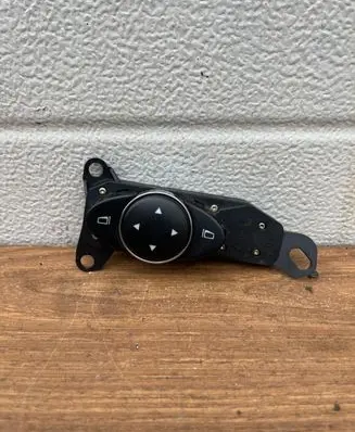 Mercedes-Benz E W211 Wing mirror switch 2118215779 03211035