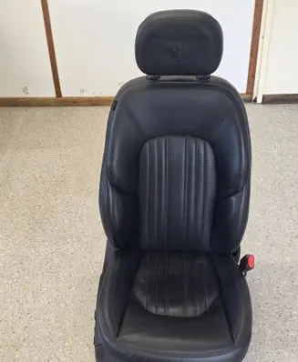 Maserati Ghibli Front passenger seat 670009709 L0205716AA03 L0235286AA09