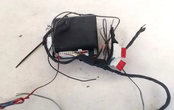 Audi A6 S6 C4 4A Alarm control unit/module 97ra0103516 97ra-0103516