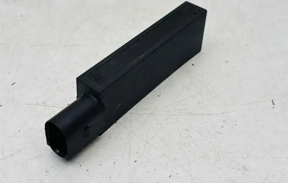 Volkswagen PASSAT B7 Interior comfort aerial antenna 1K0909133
