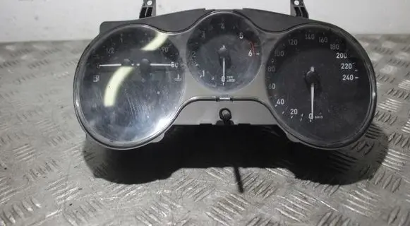Seat Toledo III (5P) Clock 5P0920822E