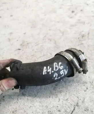 Intercooler hose/pipe