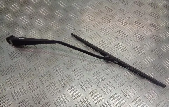 Chevrolet Spark Rear wiper blade arm