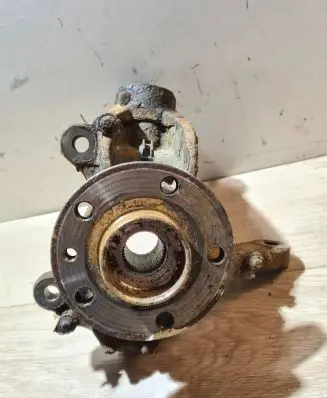 Volvo S80 Front wheel hub spindle knuckle