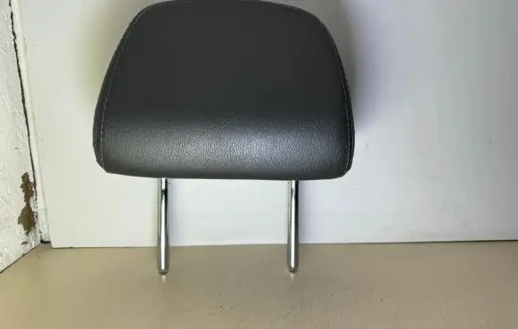 Opel Signum Front seat headrest 