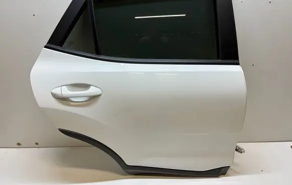 KIA Stonic Rear door 