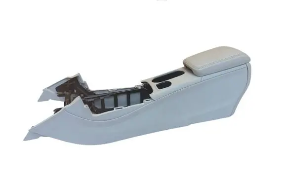 Mercedes-Benz A W176 Center console