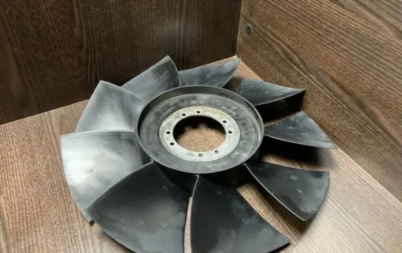 Iveco Daily 4th gen Fan impeller 504154349