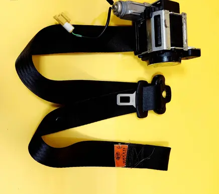 Alfa Romeo 147 Front seatbelt 049077