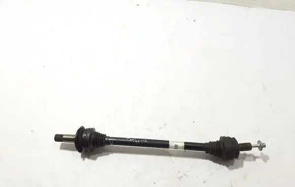 Rear driveshaft