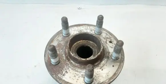 Opel Insignia A Front wheel hub