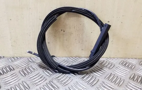 Volkswagen Eos Engine bonnet/hood lock release cable 1Q0823535