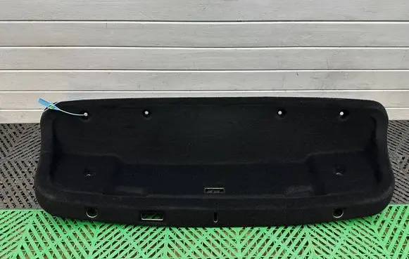 BMW M8 F91 F92 G14 G15 Tailgate trim 7463478 0447623900906 52107010